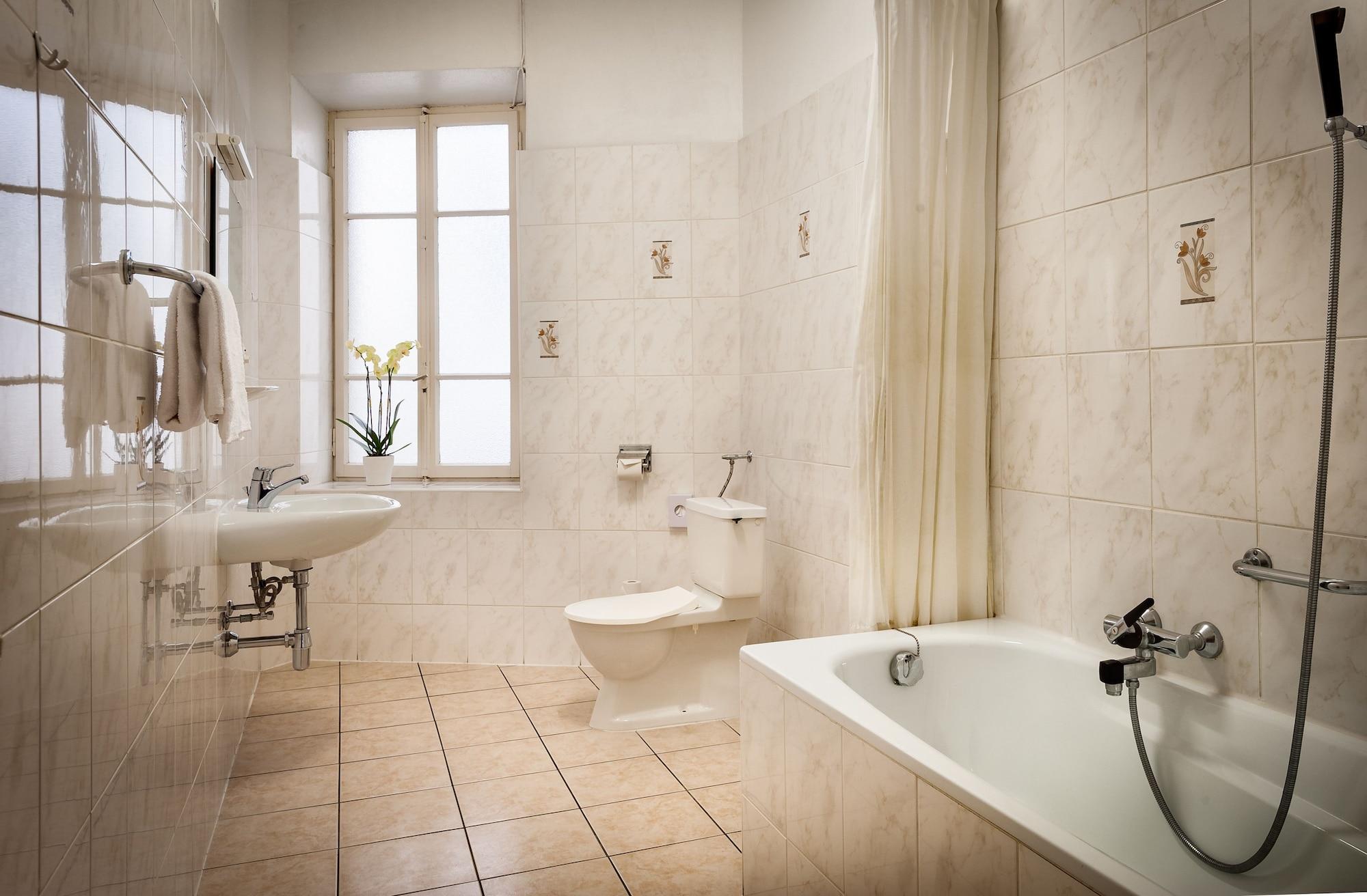 Easyrooms Dell'Angelo Locarno Eksteriør billede